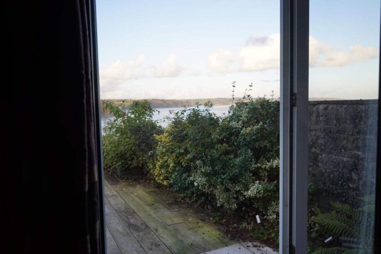 Beach House With Sea Views Over Saundersfoot Bay Exterior photo